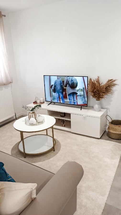 Schone 2 Zw In Sindelfingen - Maichingen *Daimler 아파트 외부 사진